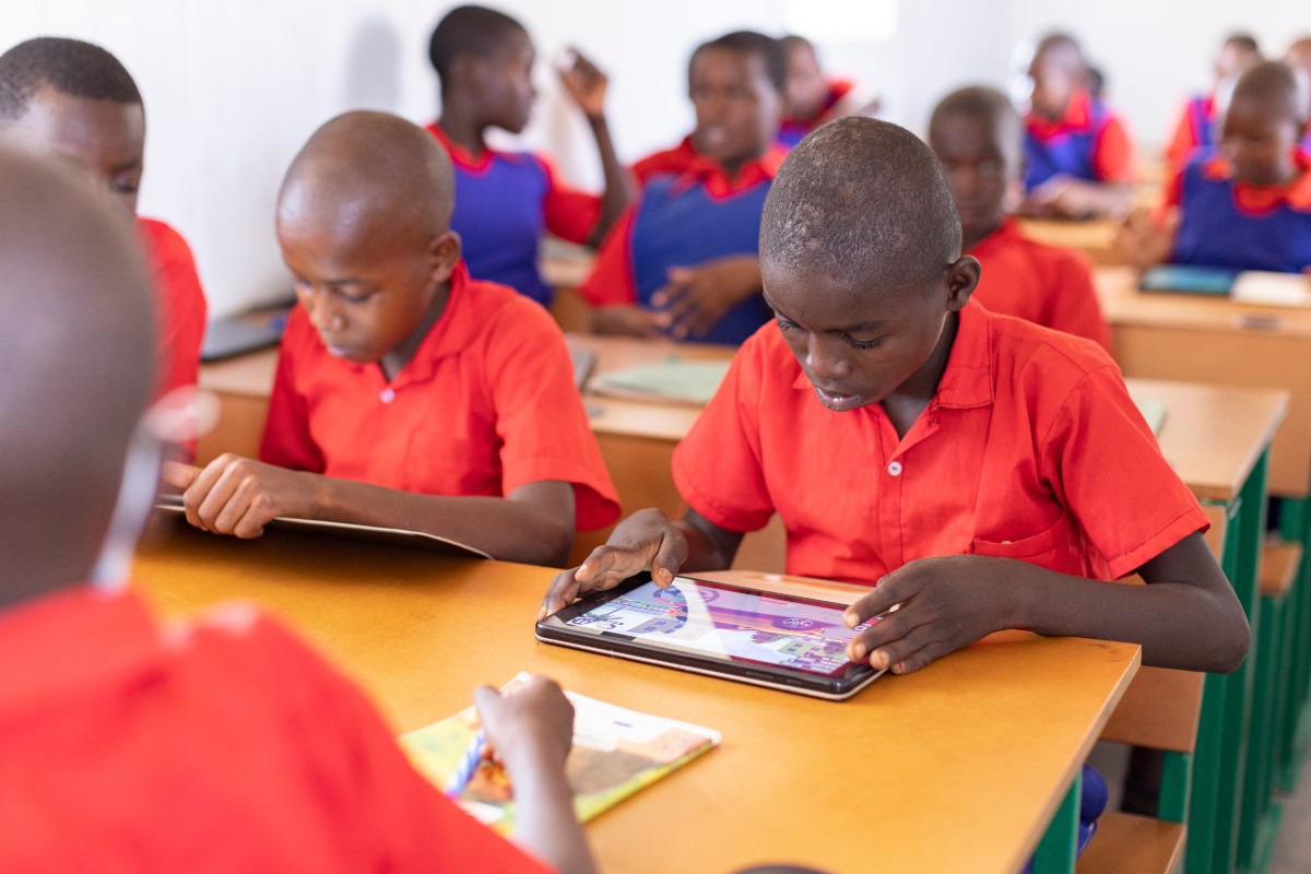Private sector should lead the fight against online predators